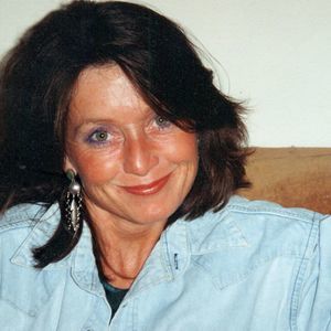 Meet your Posher, Joyce